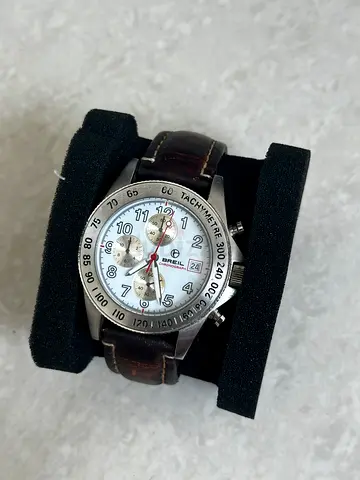 Men's Chronograph Wristwatch with Brown Leather Strap