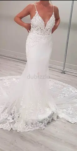 White lace wedding dress with train, spaghetti straps, size approx. EU38 UK 38