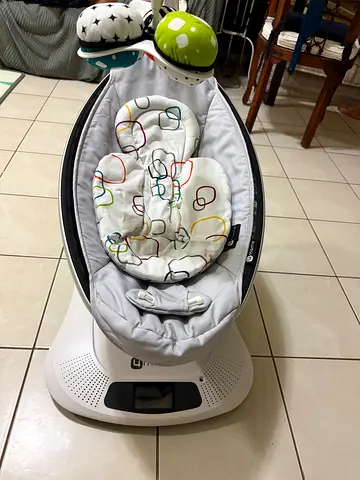 4MOMS MamaRoo Multi-Motion Baby Swing