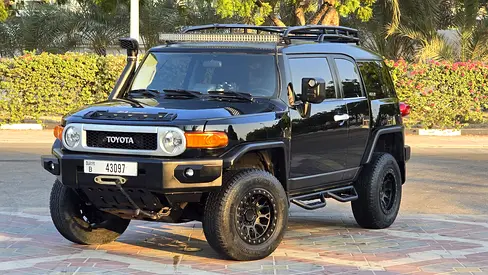 2015 Toyota FJ CRUISER — фото 3