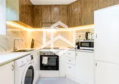 MID FLOOR | NEAR METRO | READY TO MOVE IN