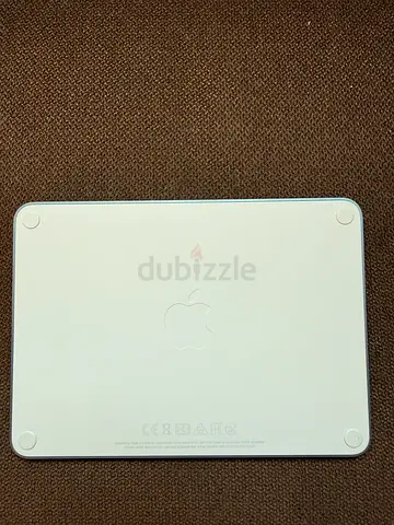 Apple Magic Trackpad (in White).Original