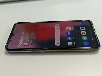 One plus 7T smart phone for sale