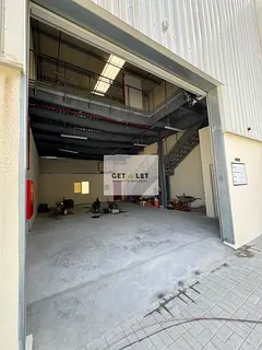 Warehouse for rent in Al ttay with all facilities