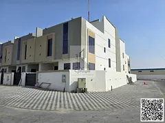 5-bedroom villa with maid's room for rent in Al Helio