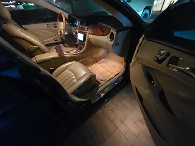 صورة 11 لـ 2004 Mercedes-BENZ CLS