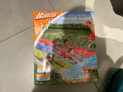 Banzai Triple Racer Water Slide - Kids Outdoor Slip 'n Slide (Boxed) brand new price negotiabl