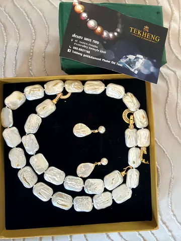 Real pearl with certificate