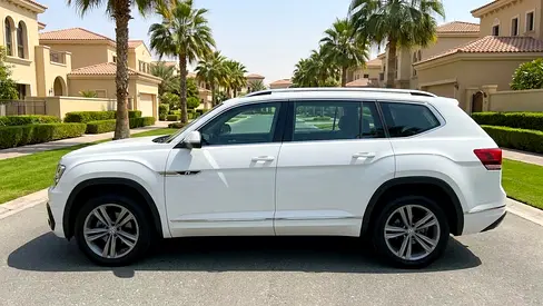 2018 Volkswagen TERAMONT photo 3