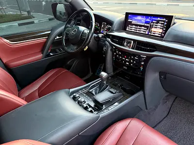 صورة 12 لـ 2018 Lexus LX-SERIES