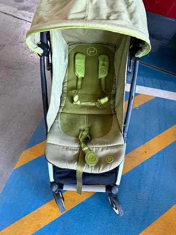 Lightweight used baby stroller - good condition