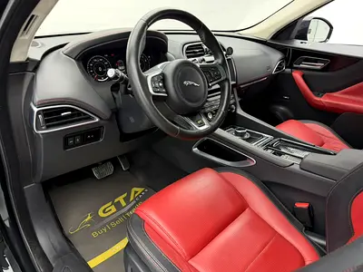 2019 Jaguar F-PACE — фото 9