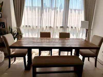 Solid Wooden 6-Seater Dining Table – Elegant & Well Maintained