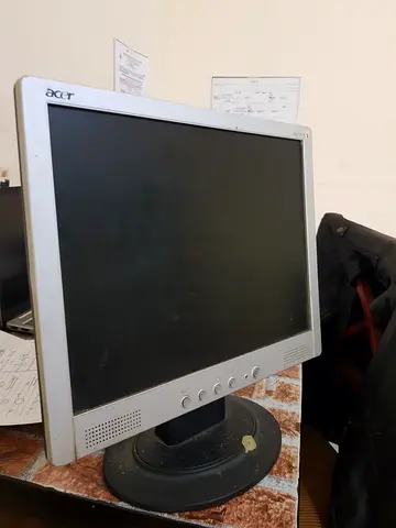 Acer 19-inch LCD Monitor - Good Used Condition
