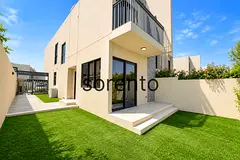 SINGLE ROW | MIDDLE CORNER | LANDSCAPED