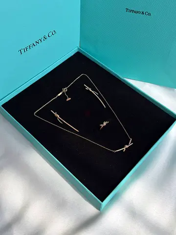 TIFFIANY & Co  GOLD PLATED