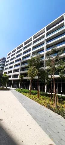 FOR SALE | ELEGANT 2 MASTER BEDROOM APARTMENT WITH TERRACE & BEAUTIFUL VIEW | PREMIUM FINISHES | FREEHOLD | BELOW MARKET PRICE | MODERN LIVING OPPORTU