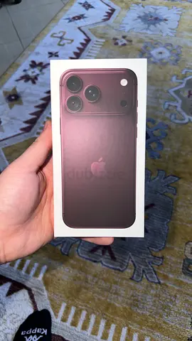 IPhone 18 pro max 512 gb burgundy