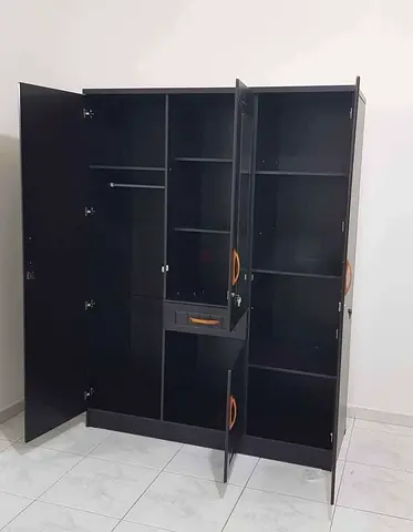 New Three door wooden cabinet For ssale