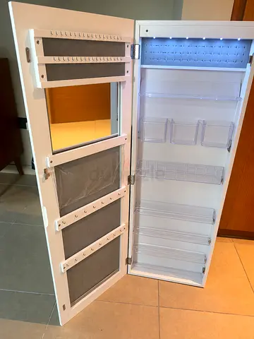 Wall-Mounted Mirrored Jewellery Cabinet with LED Light