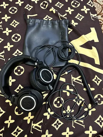 Audio-Technica ATH-M50x Headphones – Excellent Condition