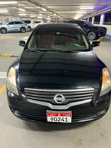 Nissan Altima 2009 GCC Specs - Well Maintained Sedan