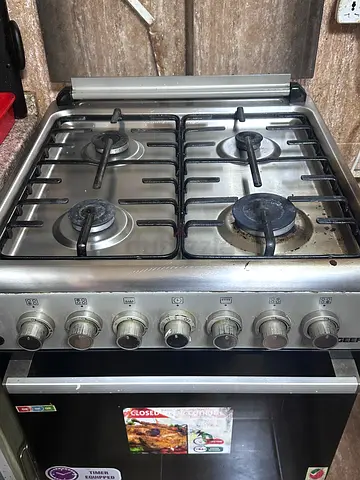 Cooking range