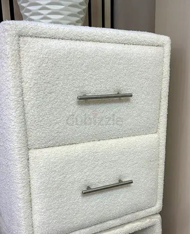 White Bouclé 2-Drawer Nightstand / Bedside Cabinet
