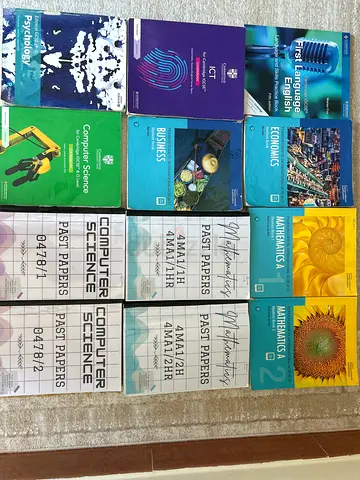 Set of Cambridge IGCSE andPast paper books (eng, eco, math, business, ict, psy , CS,