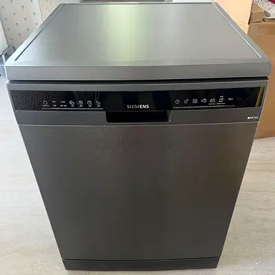 Siemens iQ300 Freestanding Dishwasher
