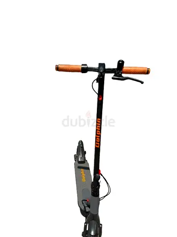 Electric kick scooter with handlebars — used, good condition