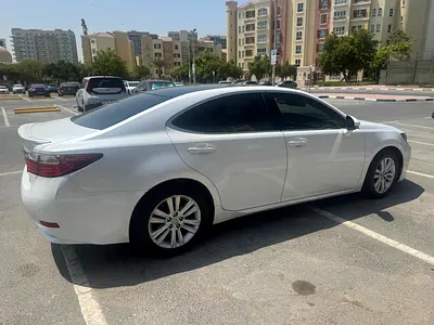 صورة 6 لـ 2013 Lexus ES-SERIES