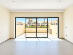 Single Row | Ready to Move in | Prime Location