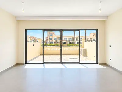 Single Row | Ready to Move in | Prime Location