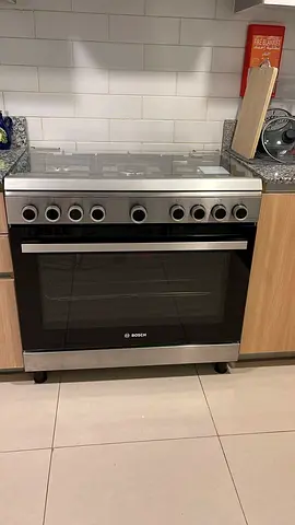 Bosch freestanding gas cooker with oven - stainless steel, good condition