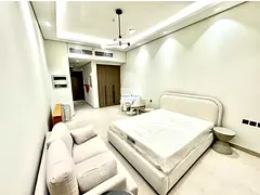 FULLY FURNISHED | VACANT | CHILLER FREE