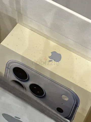 iPhone 18 pro 256 GB Glacier color available for sale