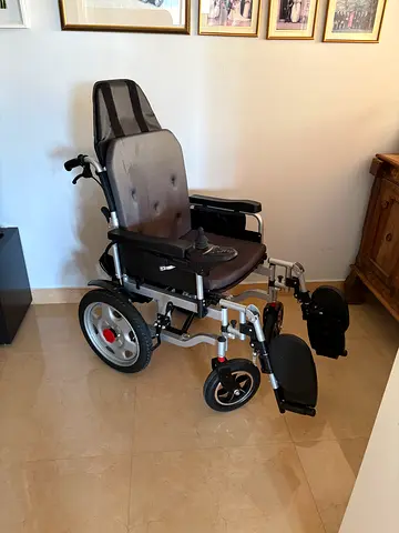 Electric wheelchair  unused, great condition