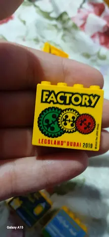 Legoland Dubai 2019 yellow LEGO brick - Factory souvenir