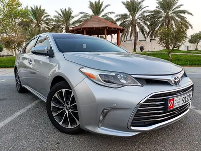 2017 Toyota AVALON — фото 2