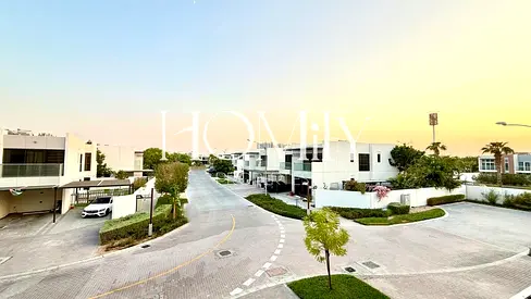 SPACIOUS 3BHK | PRIVATE GARDEN | PRIME LOCATION