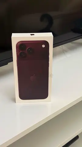 iPhone 18 Pro Max Burgundy 1TB
