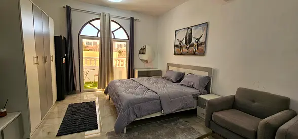 STUDIO WITH BALCONY