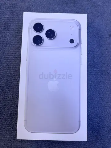18 PRO MAX 512gb TDRA 🇦🇪 Silver,