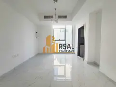 1 Bedroom Hall 2 bathroom master bedroom// no deposit Cash// Close to Al madina shopping center