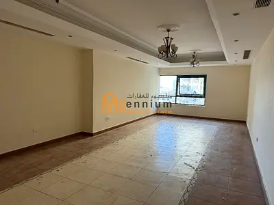 شقة 3 غرف مع غرفة خادمة برج نظيف عائلي موقع مميز !