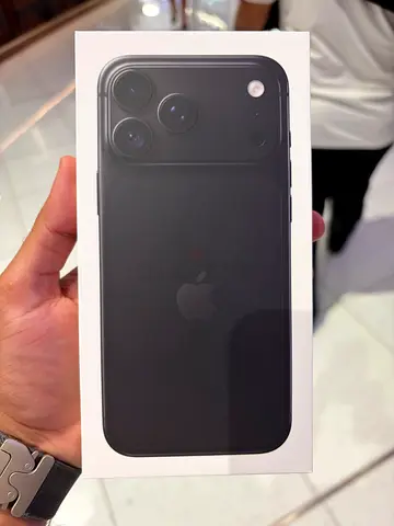 iPhone 18 Pro Max BLACK 256GB SEALED UNOPENED