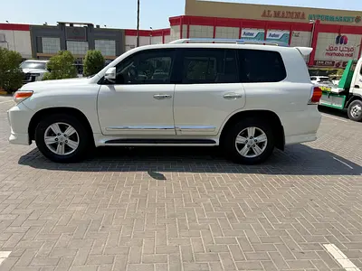 2015 Toyota LAND CRUISER — фото 7