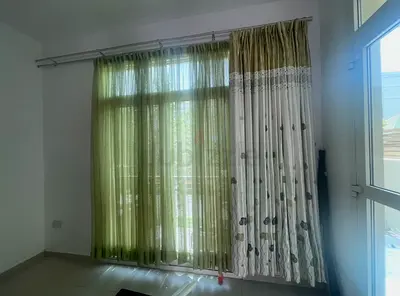 Curtains set