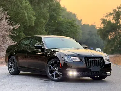 2021 Chrysler 300S | Sporty V6 | American Specs | Perfect condition